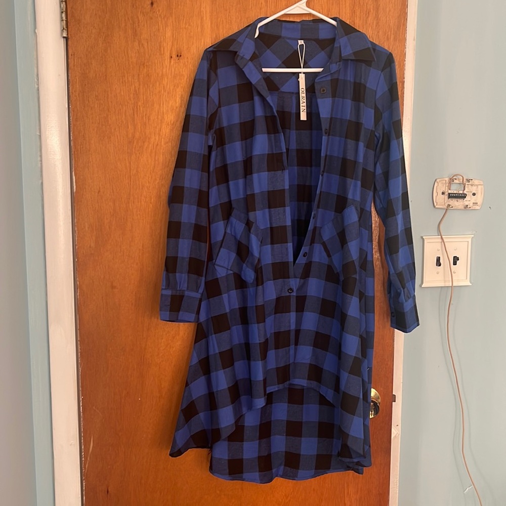 Plaid like dress long a flowy. GREAT FOR A SPRING DAY